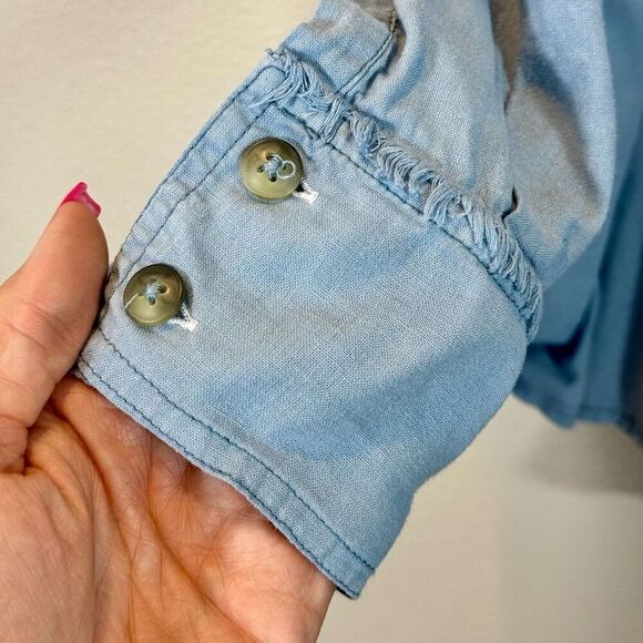 Free People We The Free Keep It Simple Blue Button Down Babydoll Style Shirt XS - Picture 3 of 11